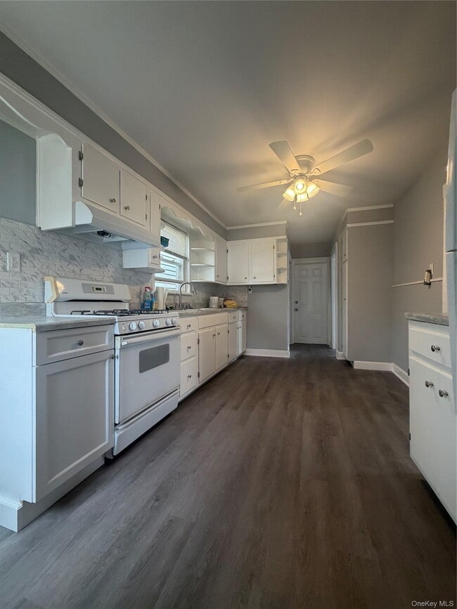 Building Photo - 48 Oakland Ave