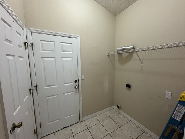 Building Photo - 4190 Bear Gully Rd
