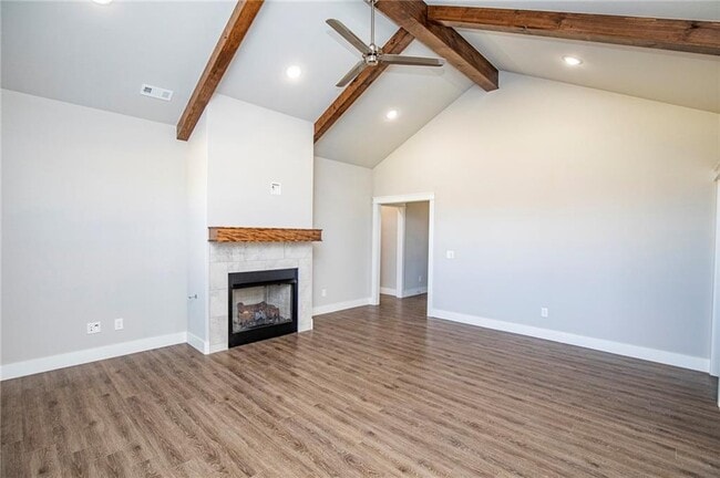 Building Photo - 1936 Seay Cir