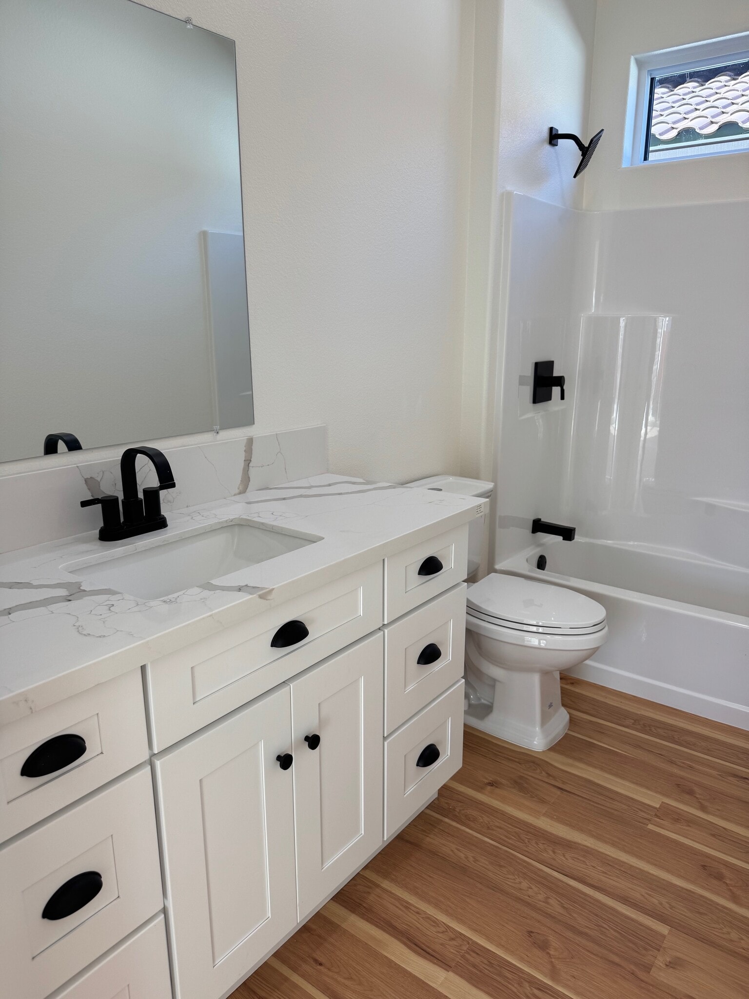 Building Photo - 1101 W 2nd St