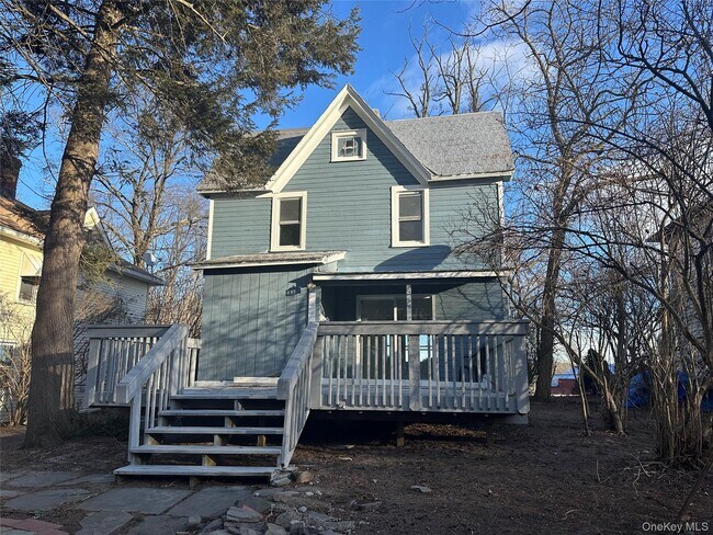 Building Photo - 29 Church St