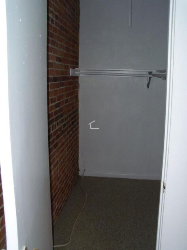 Building Photo - 21 Cortes St