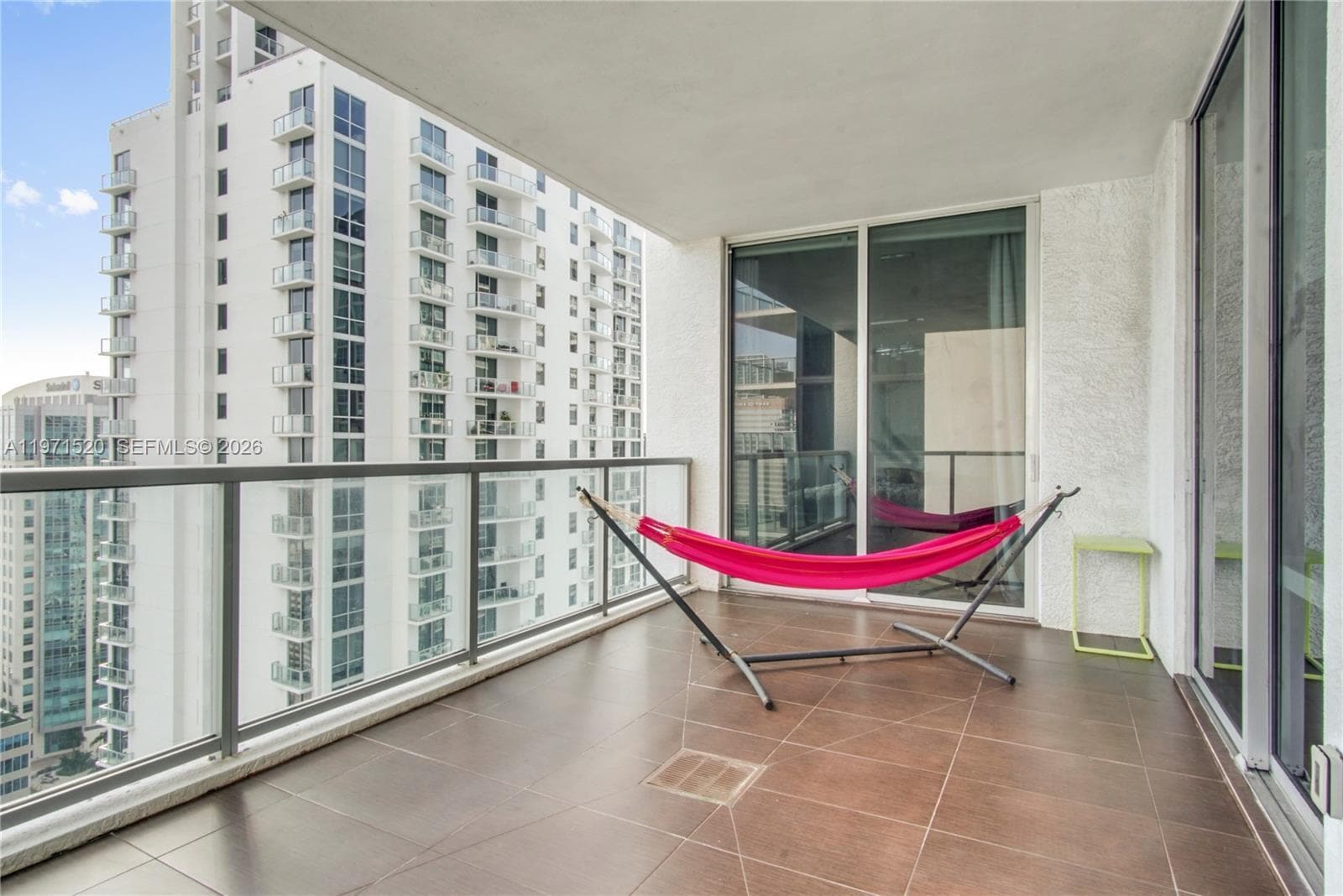 Building Photo - 1050 Brickell Ave