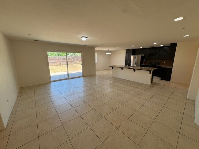 Building Photo - North East Visalia Home coming soon!
