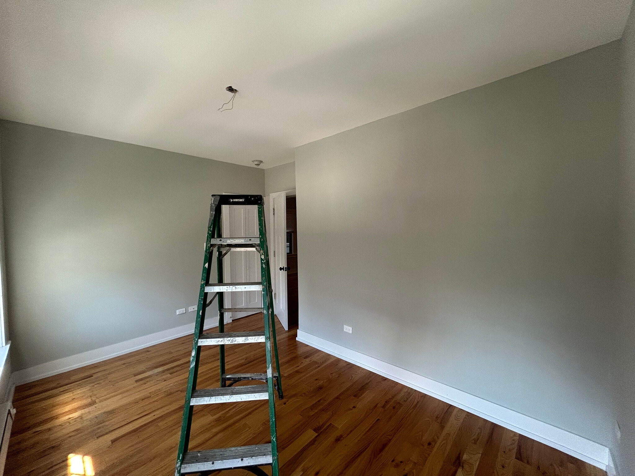 Building Photo - 545 Chestnut St