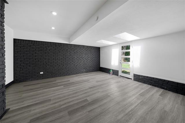 Building Photo - 1029 Ray Andra Dr