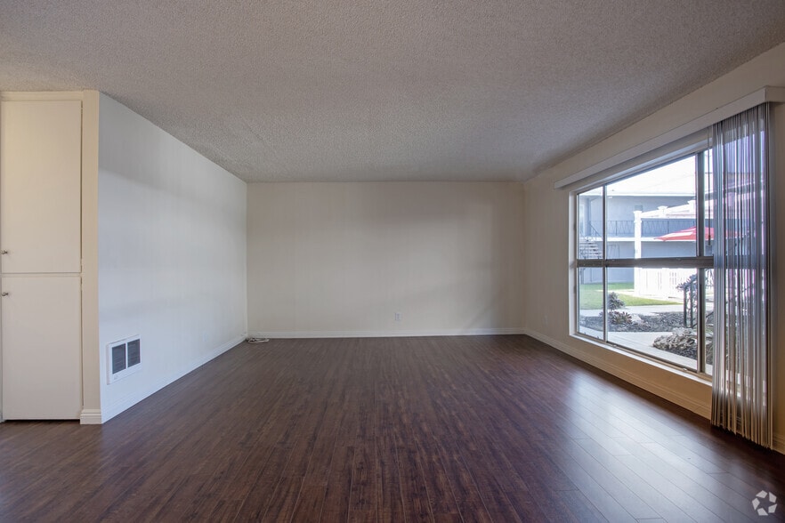 Spencer Arms 3634 Spencer St Torrance CA 90503 Apartment Finder