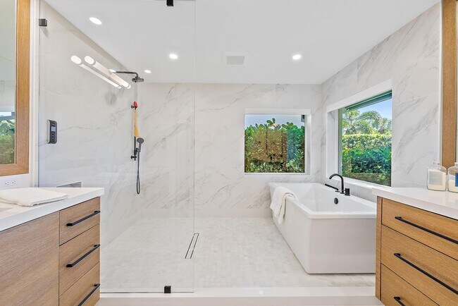 Building Photo - 2408 Bay Village Ct