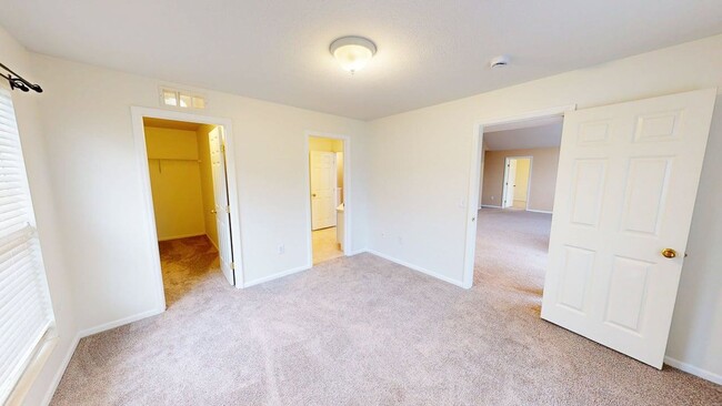 Building Photo - 5003 Ivyvine Blvd