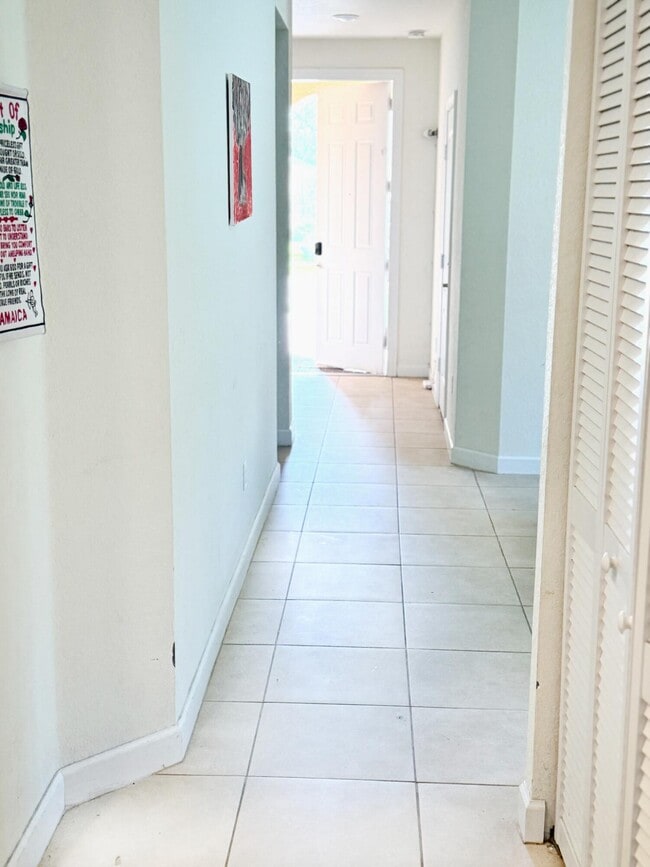 Building Photo - 4208 Troon Pl