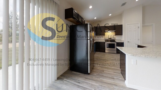 Building Photo - Welcome to Your Stunning New Home in Lehig...