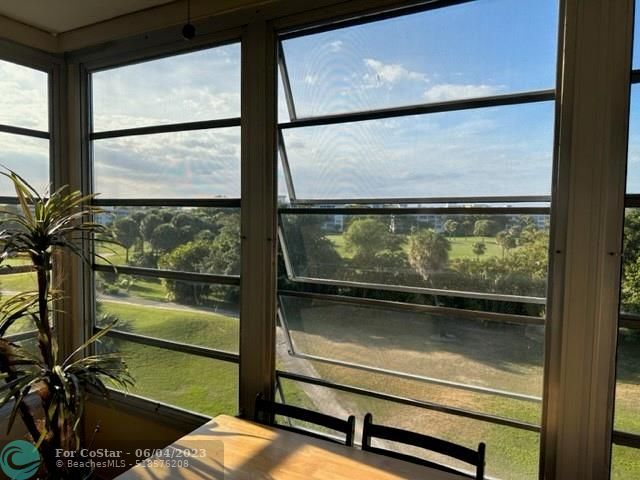 Building Photo - 2661 S Course Dr