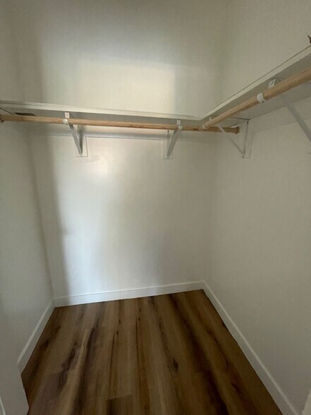 Building Photo - 6150 Costello Ave