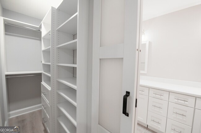 Building Photo - 290 Ginger Cake Rd