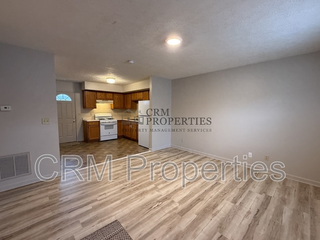 Building Photo - 1908 N Apperson Way