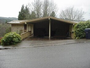 Building Photo - 3790/3792 Onyx St