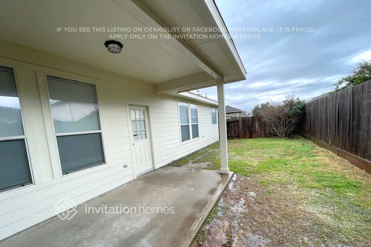 Building Photo - 16818 Tranquility Park Dr