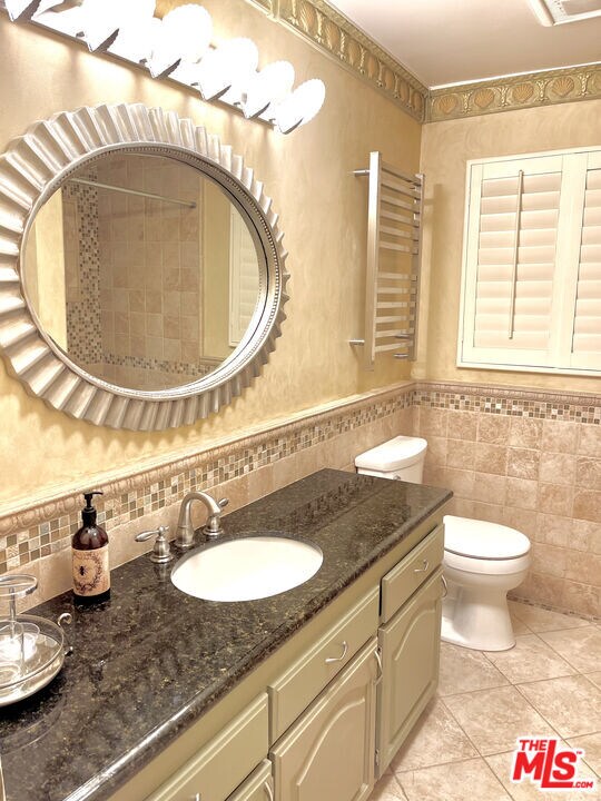 Building Photo - 1121 21st St