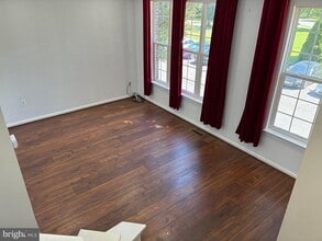 Building Photo - 10164 Tree Frog Pl