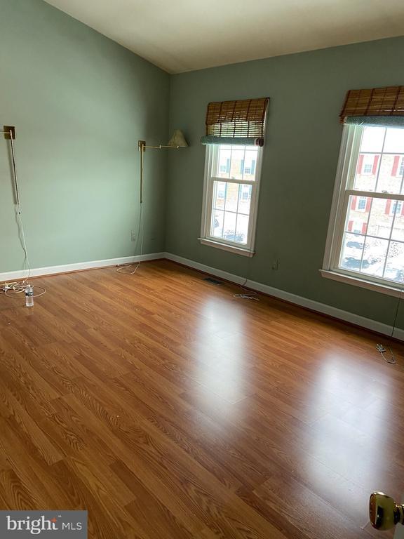 Building Photo - 14618 Cambridge Cir