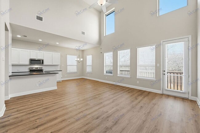 Building Photo - 5323 Winged Foot Dr