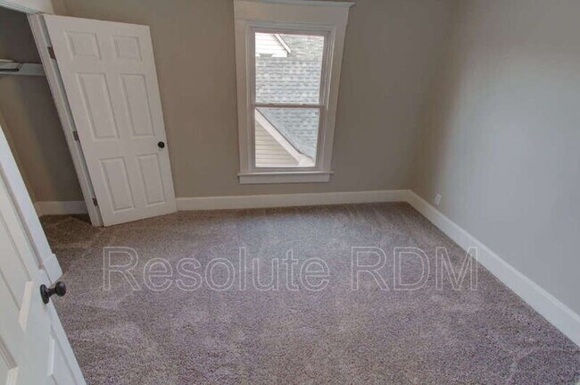 Building Photo - 1313 Ringgold Ave