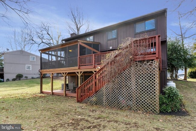 Building Photo - 1016 Trinity Gate St