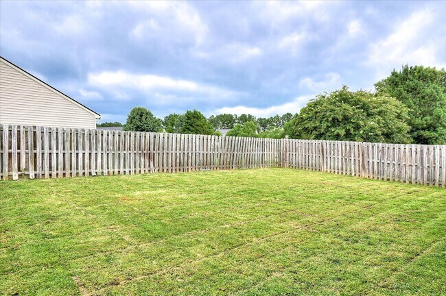 Building Photo - 621 Shipley Ave