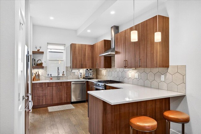 Building Photo - 2846 California St