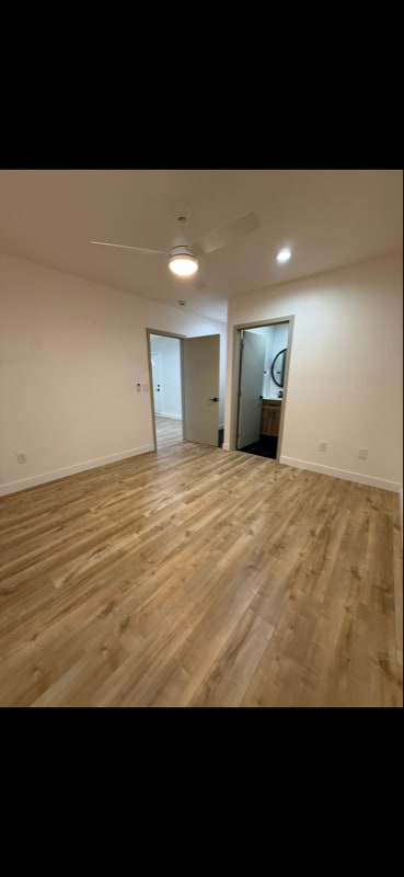 Building Photo - 4927 E San Rafael St