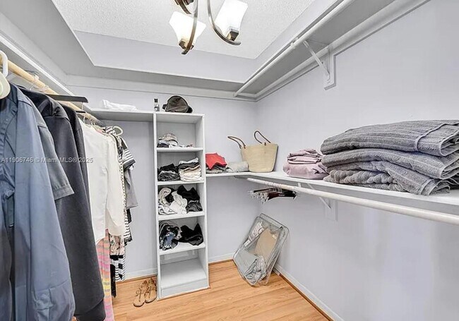 Building Photo - 1880 S Ocean Dr