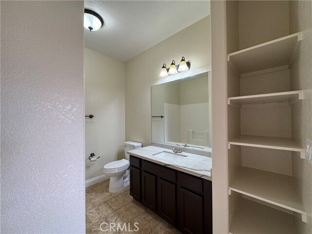 Building Photo - 41410 Juniper St