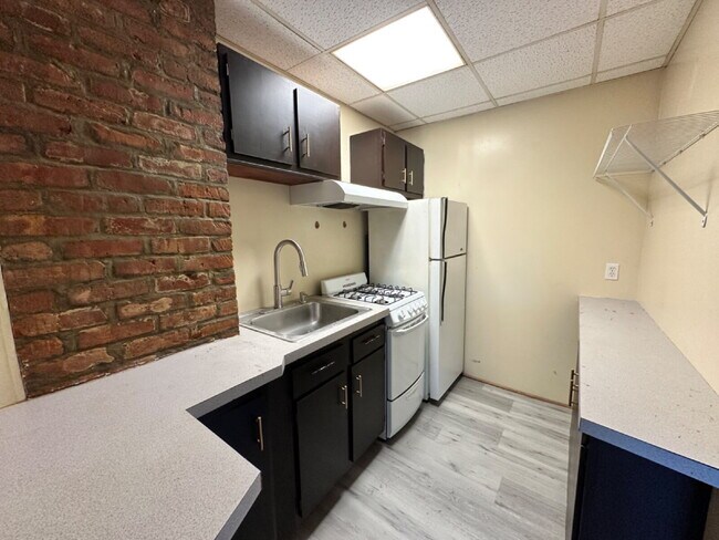 Building Photo - 109 Park Pl