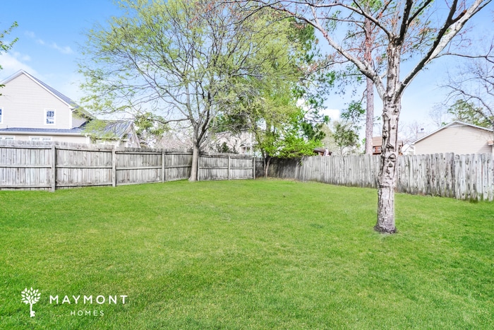 Building Photo - 117 Greenglen Dr