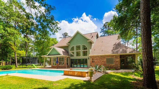 Building Photo - 10626 Crystal Cove Dr