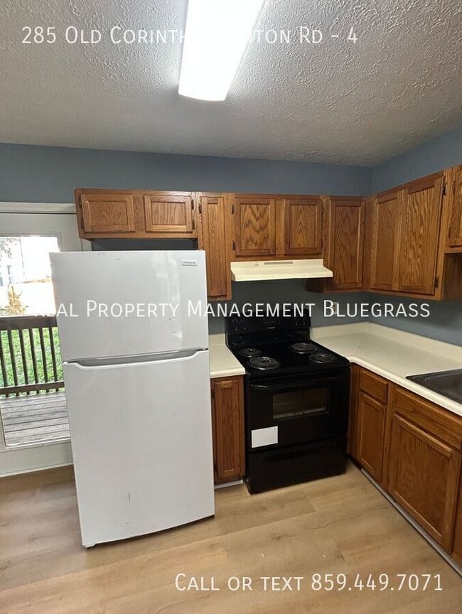 Building Photo - 285 Old Corinth Owenton Rd