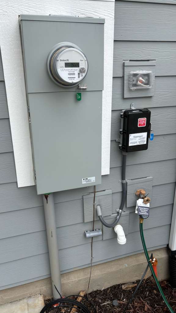 Building Photo - 2709 Hunter Woods Dr