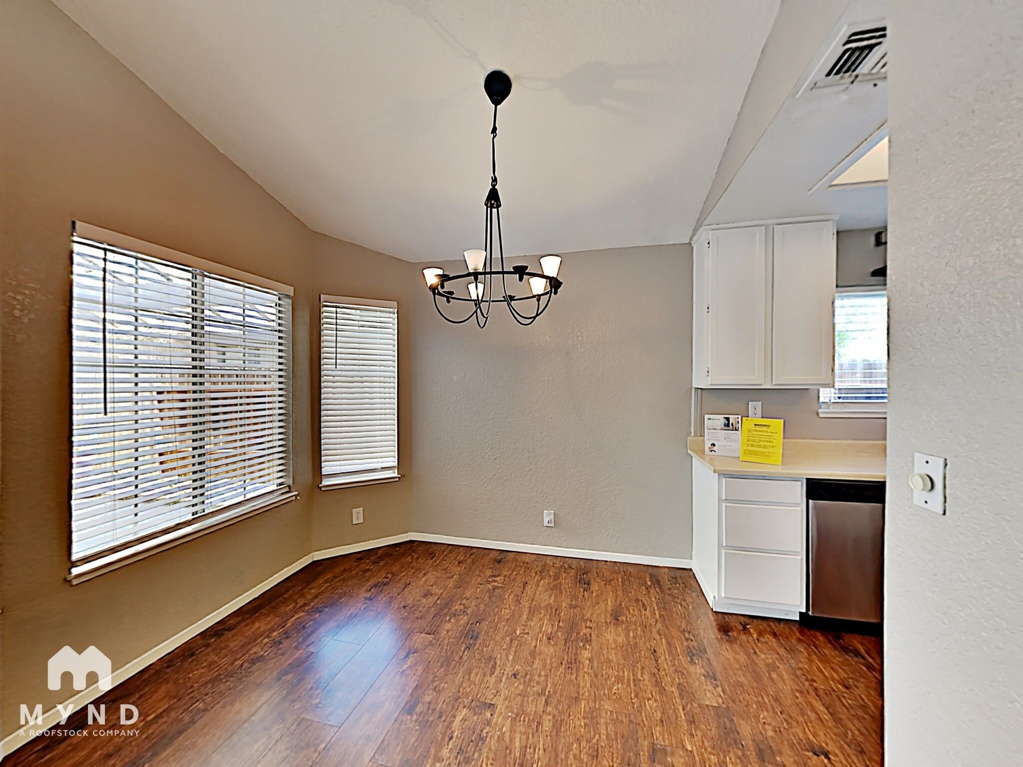 Building Photo - 4430 Sunrise Ct