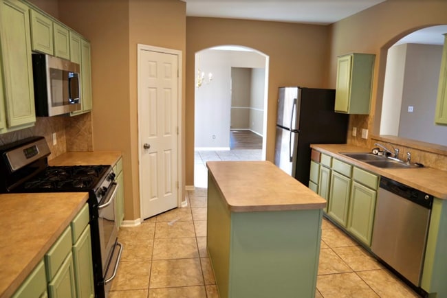 Building Photo - 4014 Wren Brook Ct