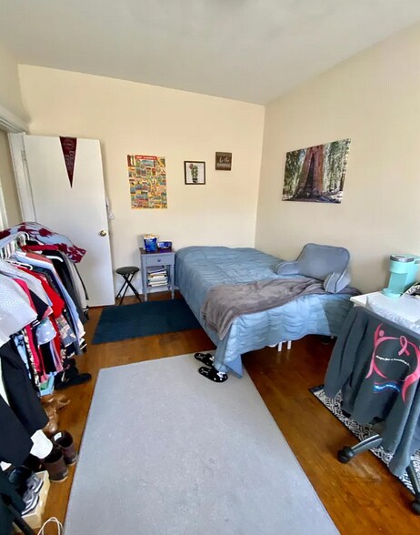 Apt 27 - 108 Peterborough St