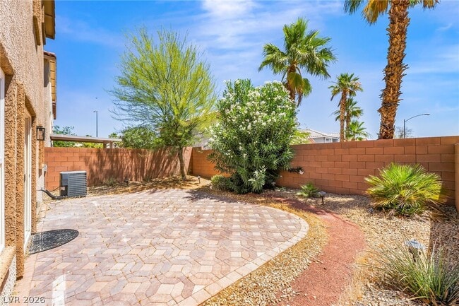 Building Photo - 3520 S Dune Grass St