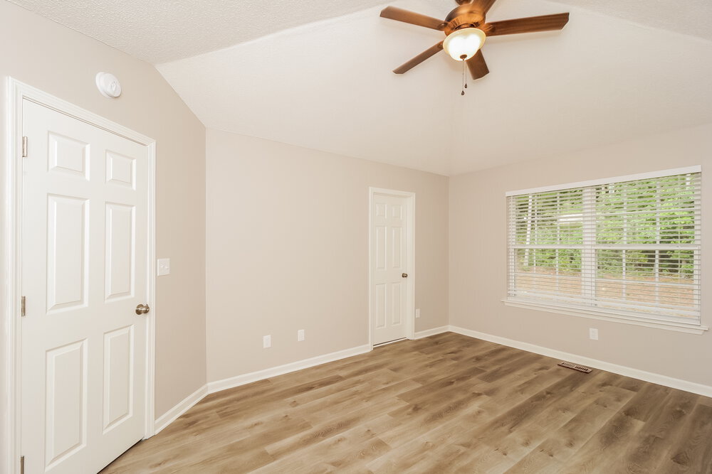Building Photo - 1260 Augusta Woods Dr
