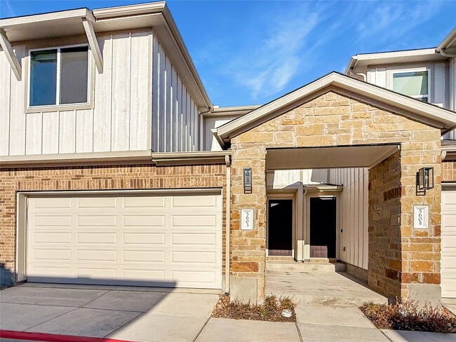 Building Photo - 5603 Mobeetie Lp