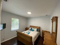 Building Photo - 5540 Allamanda Ave