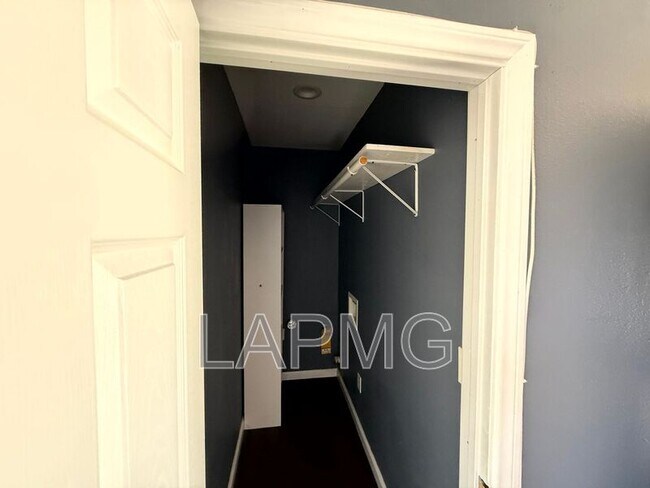 Building Photo - 17535-17537 Baltar Street