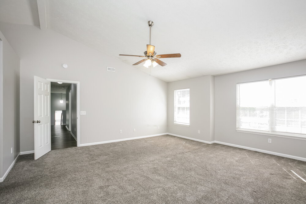 Building Photo - 1446 Hillcot Ln