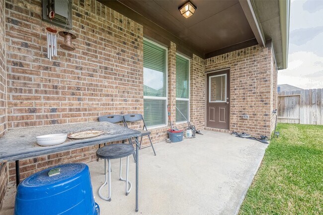 Building Photo - 20607 Enrique Dr