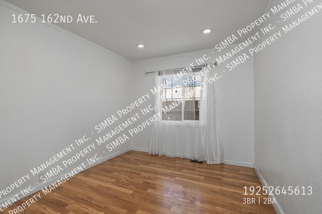 Building Photo - 1675 162nd Ave
