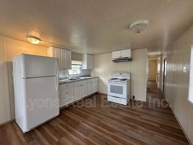 Building Photo - 2268 Carlisle Ln