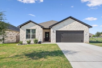 Building Photo - 2120 Blackhawk Lp